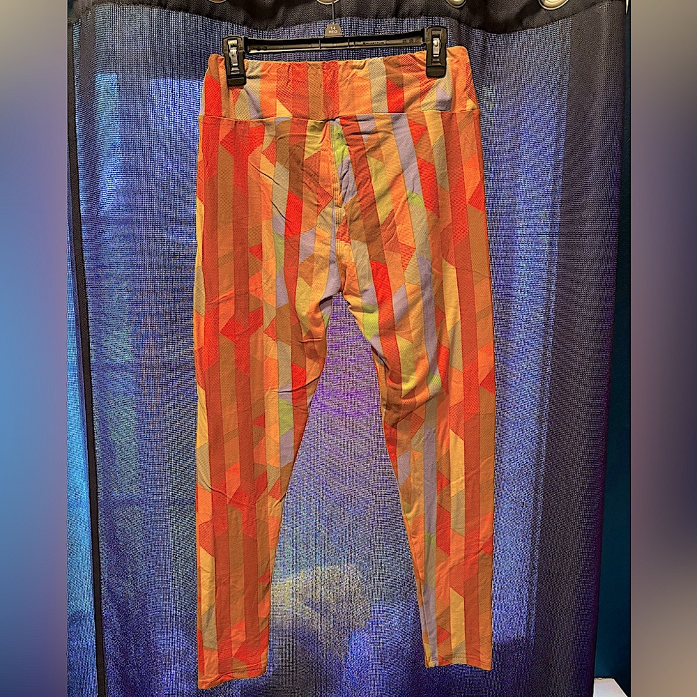 LuLaRoe, The Mad Hatter, Women’s Leggings